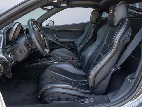 Used 2015 Ferrari 458 Italia Coupe RWD image 32
