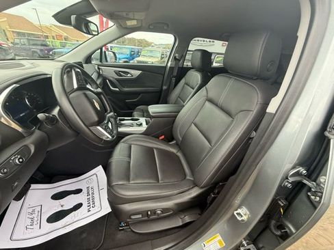 Used 2024 Chevrolet Blazer LT image 9