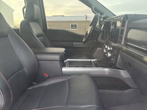 Used 2023 Ford F250 Lariat w/ Sport Appearance Package image 12