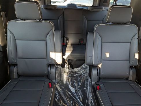 New 2026 GMC Yukon XL Elevation AWD/4WD image 38