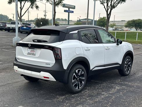 New 2026 Nissan Kicks SV AWD/4WD image 4