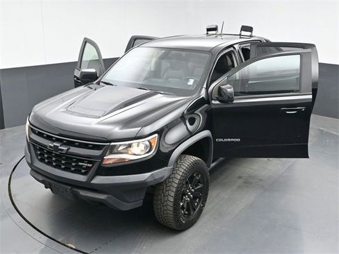 Used 2019 Chevrolet Colorado ZR2 w/ ZR2 Midnight Special Edition image 51