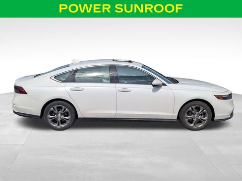 Used 2023 Honda Accord EX image 6