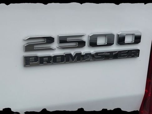 Used 2025 RAM ProMaster 2500 w/ U-Haul Equipment Group FWD image 10