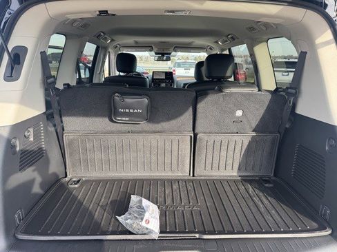 Used 2024 Nissan Armada SL w/ Cargo Package image 33
