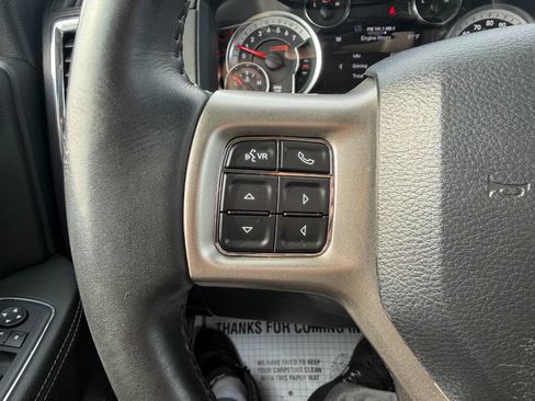 Used 2018 RAM 2500 Laramie image 19