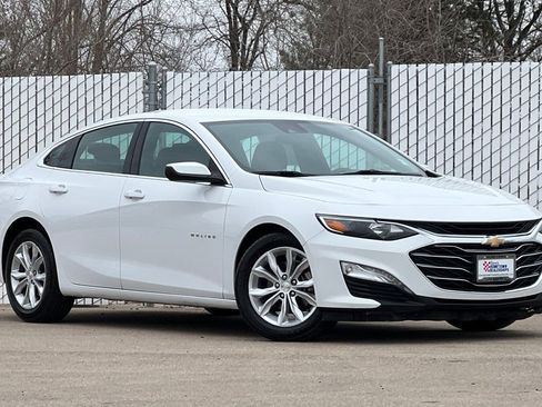 Used 2024 Chevrolet Malibu LT FWD image 2