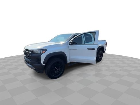 Certified 2026 Chevrolet Colorado Trail Boss AWD/4WD image 4