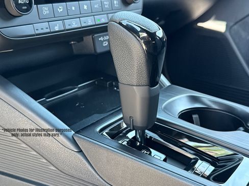 New 2026 Subaru Outback Premium AWD/4WD image 16