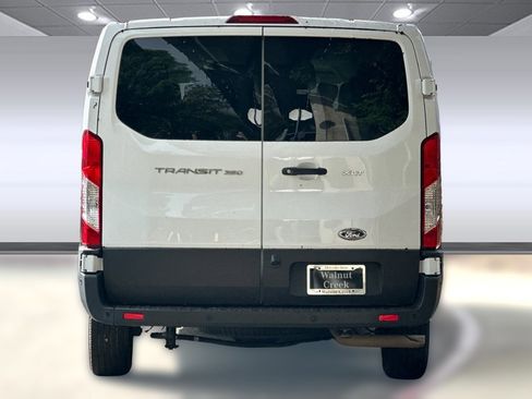 Used 2022 Ford Transit 350 XLT image 8