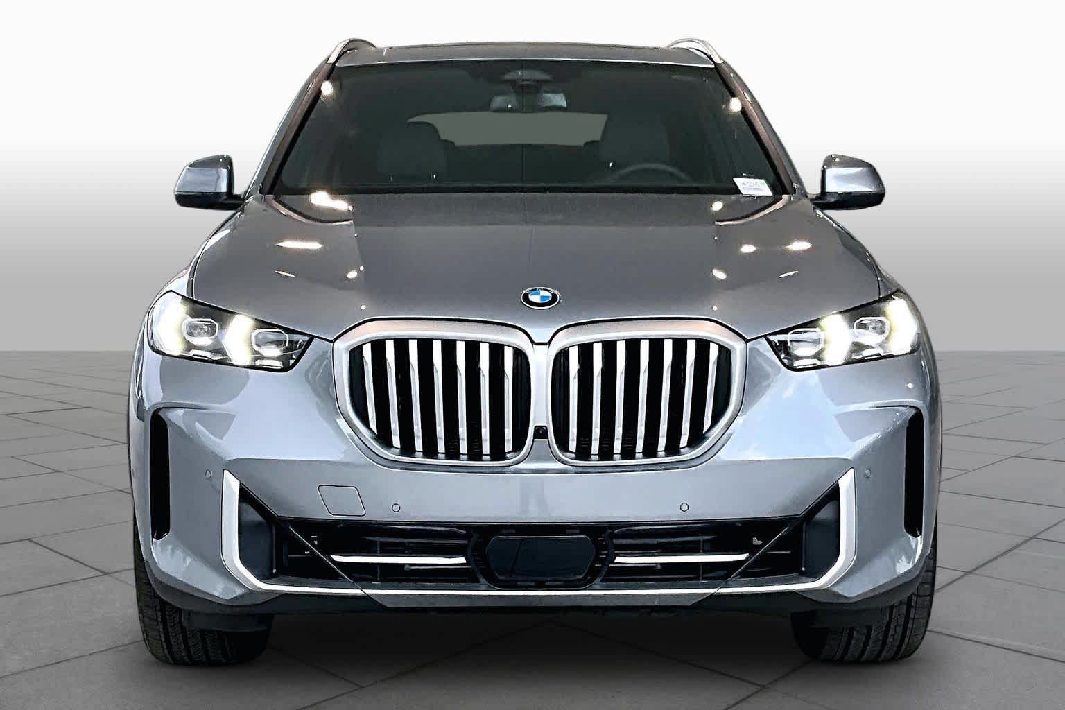 Used 2026 BMW X5 sDrive40i RWD image 3