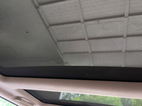 Used 2008 Land Rover LR2 SE image 12