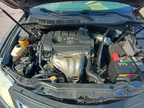 Used 2010 Toyota Camry FWD image 34
