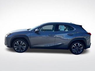 Used 2019 Lexus UX 200 w/ Premium Package FWD video 2