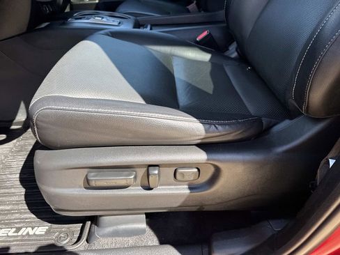 Used 2023 Honda Ridgeline RTL-E image 18