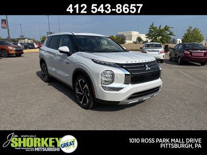 New 2025 Mitsubishi Outlander SE