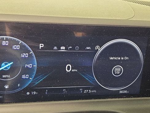 Certified 2026 Kia Seltos EX w/ EX Sunroof Package image 18