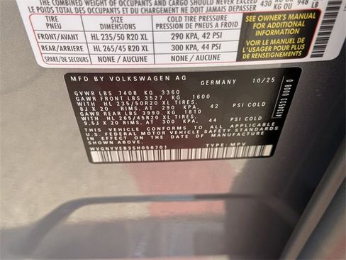 New 2025 Volkswagen ID. Buzz Pro S Plus image 21