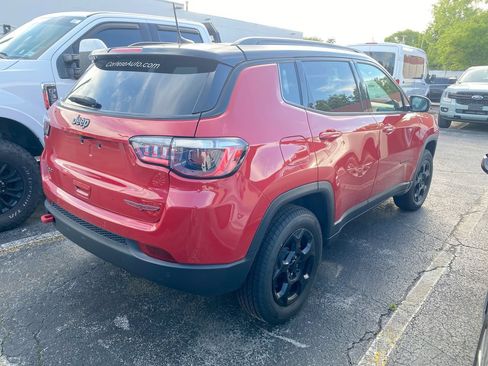 Used 2023 Jeep Compass Trailhawk w/ Trailhawk Convenience Group AWD/4WD image 11