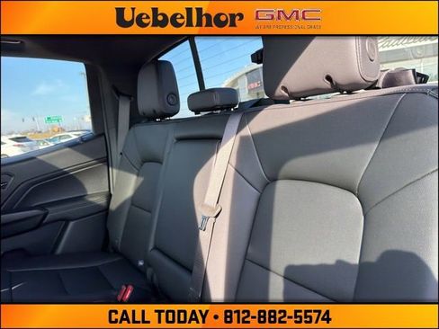 New 2026 GMC Canyon Elevation w/ Convenience Package image 16