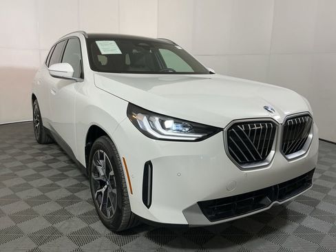 Certified 2025 BMW X3 xDrive30 w/ Convenience Package AWD/4WD image 4