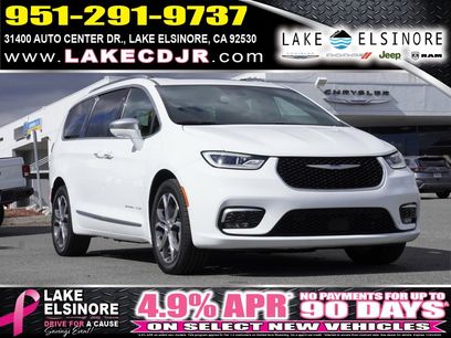 Used 2021 Chrysler Pacifica Pinnacle
