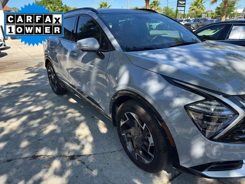 Used 2025 Kia Sportage SX image 1