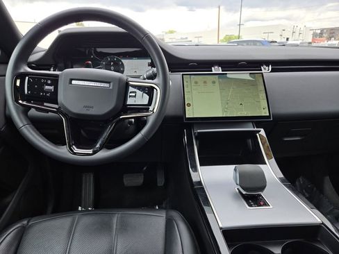 Used 2024 Land Rover Range Rover Evoque S AWD/4WD image 24