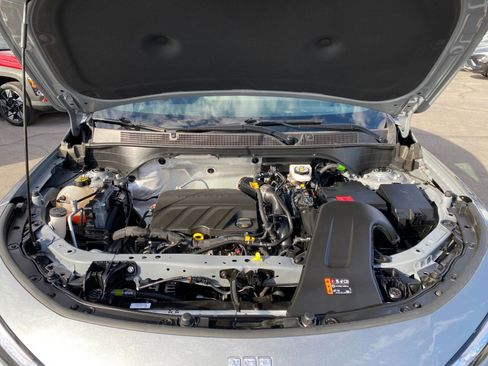 Used 2025 Buick Envista Sport Touring image 32