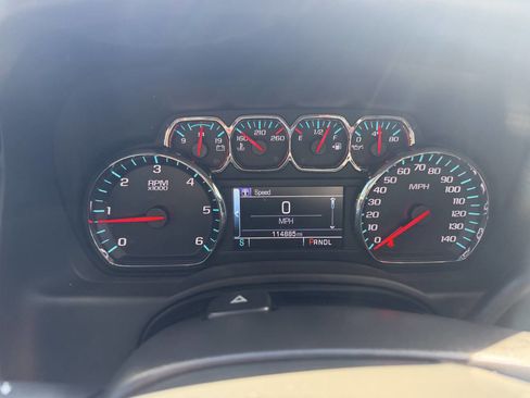 Used 2018 Chevrolet Tahoe LS image 22