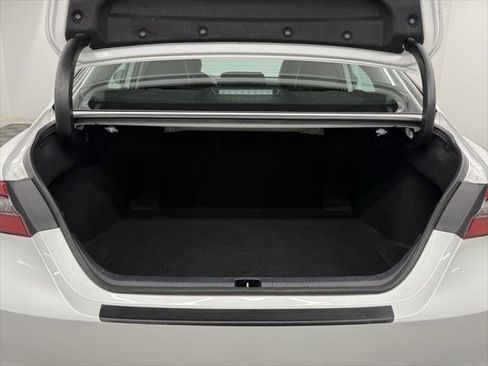 Certified 2022 Toyota Camry XSE image 11