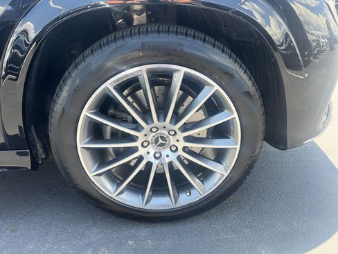 Certified 2025 Mercedes-Benz GLE 450 4MATIC image 13