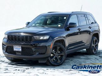 Used 2024 Jeep Grand Cherokee Altitude AWD/4WD video 1