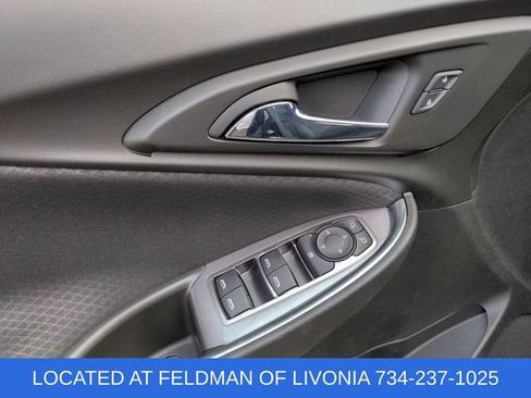 Used 2020 Chevrolet Malibu LT FWD image 20