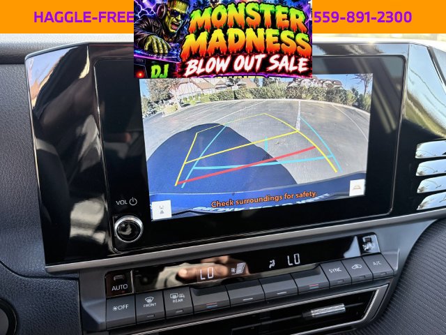 Used 2026 Toyota Camry SE FWD image 18
