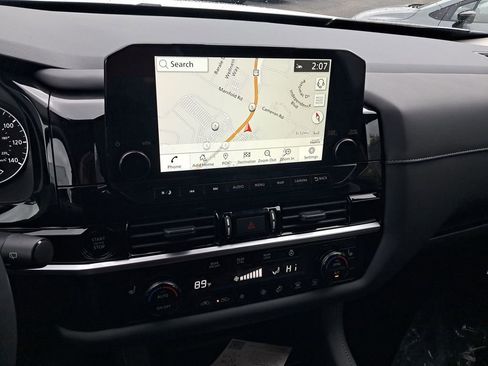 New 2025 Nissan Pathfinder SL w/ SL Premium Package image 19