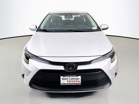 New 2026 Toyota Corolla LE FWD image 2