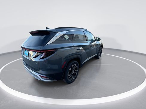 Used 2026 Hyundai Tucson Limited image 8