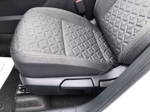 New 2026 Nissan Kicks SV w/ SV Premium Package image 22