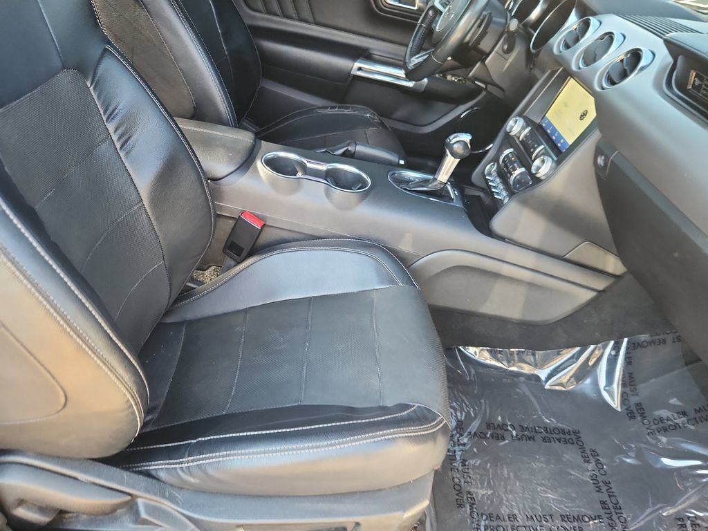 Used 2020 Ford Mustang Premium RWD image 12