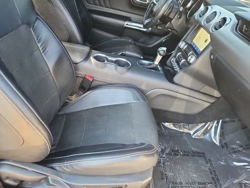 Used 2020 Ford Mustang Premium RWD image 12