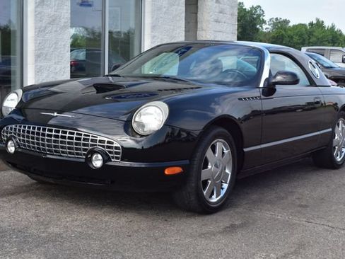 Used 2002 Ford Thunderbird RWD image 15
