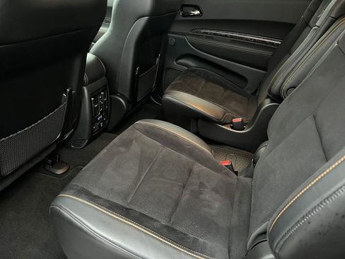 Used 2023 Dodge Durango R/T w/ Hemi Orange Plus Package AWD/4WD image 15