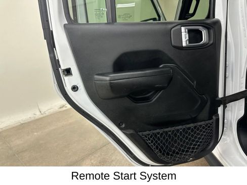 Used 2020 Jeep Wrangler Unlimited Rubicon AWD/4WD image 30