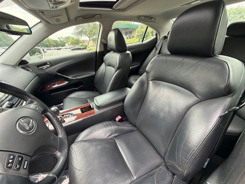 Used 2007 Lexus IS 250 AWD image 17