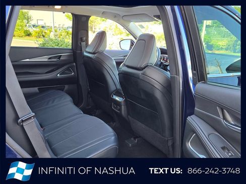 Certified 2023 INFINITI QX60 Luxe w/ Vision Package AWD/4WD image 18