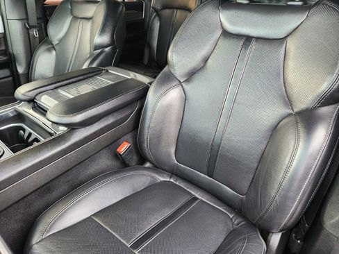 Used 2022 Jeep Wagoneer Series III w/ Premium Group I image 10