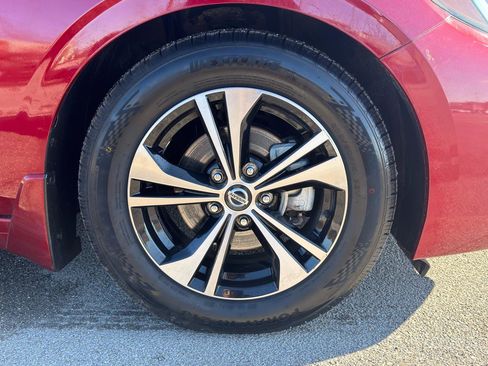 Used 2021 Nissan Sentra SV FWD image 11