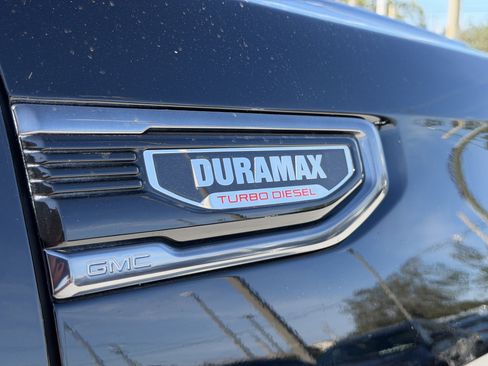 Used 2022 GMC Sierra 1500 AT4 w/ AT4 Preferred Package image 14