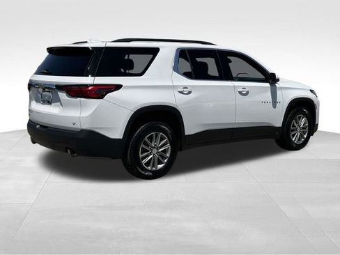 Used 2023 Chevrolet Traverse LT FWD image 27